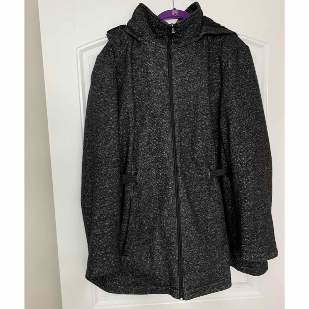 Details Intl. Black Hooded Speckle Coat